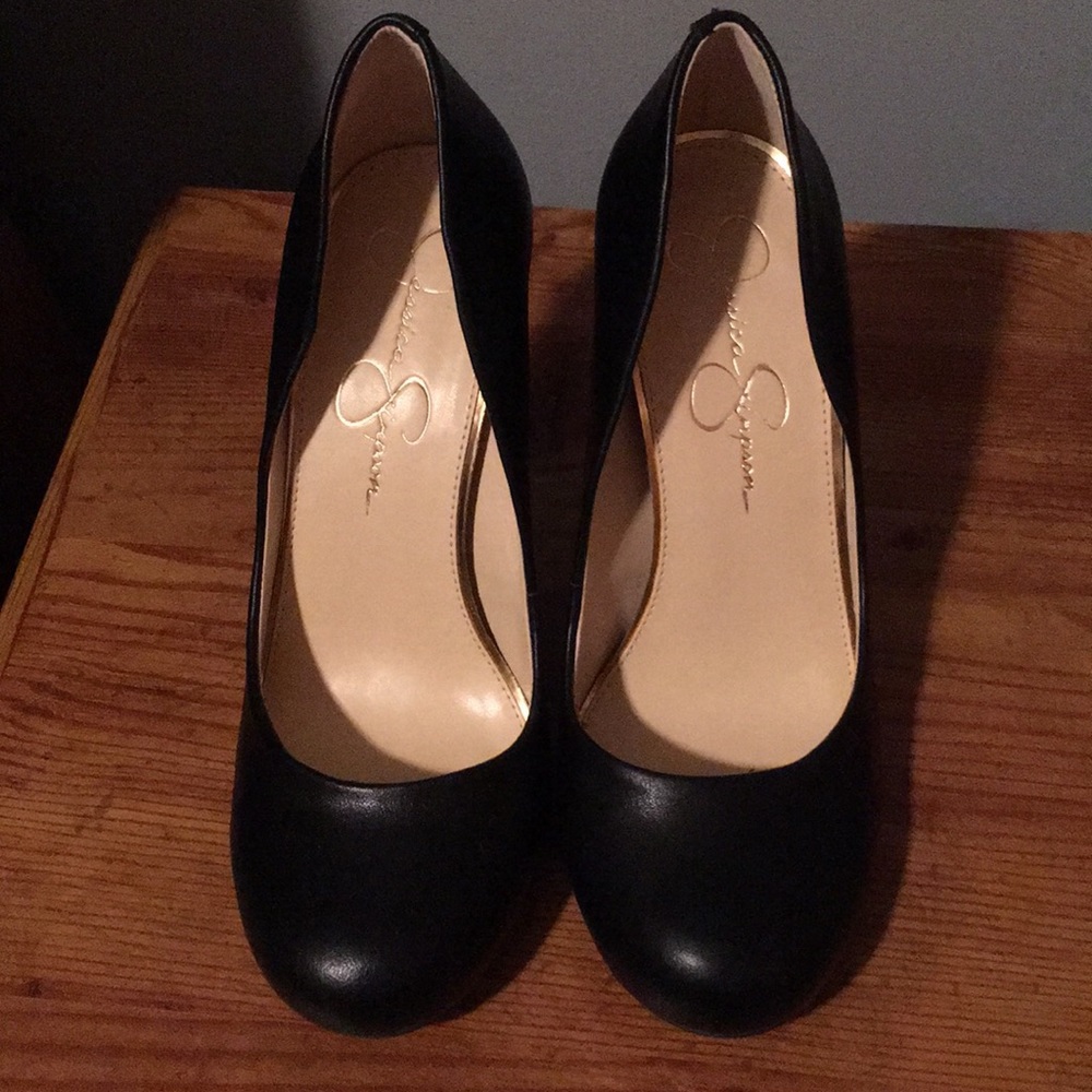 Jessica Simpson Black Heels Pump